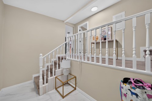 5791 Telegraph Trail, West Vancouver, BC 