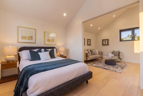 20 14Th Avenue W, Vancouver, BC 