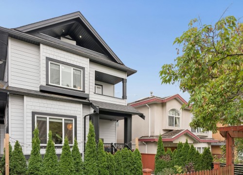 1604 36Th Avenue E, Vancouver, BC 