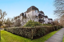 407-1950 11th Avenue E Vancouver, BC V5N 1Z2