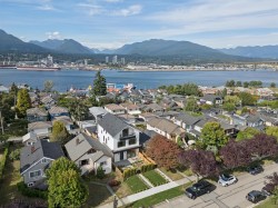 1-2815 Trinity Street  Vancouver, BC V5K 1E8