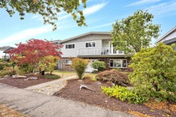 2412 40th Avenue E Vancouver, BC V5R 2V7