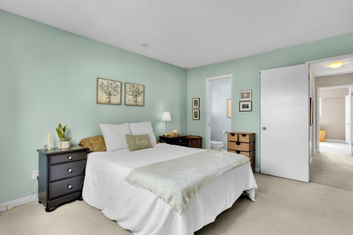 2412 40Th Avenue E, Vancouver, BC 