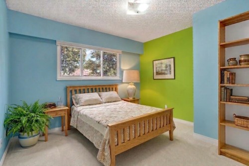 2412 40Th Avenue E, Vancouver, BC 