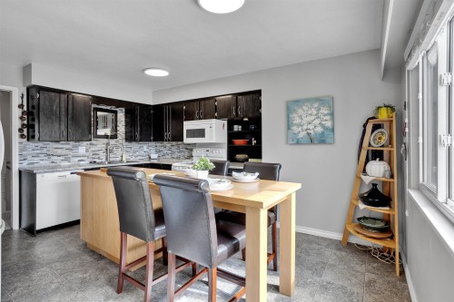 2412 40Th Avenue E, Vancouver, BC 
