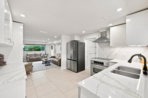 9211 Chapmond Crescent, Richmond, BC 
