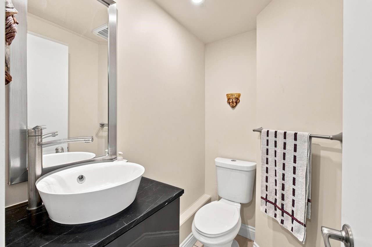 9211 Chapmond Crescent, Richmond, BC