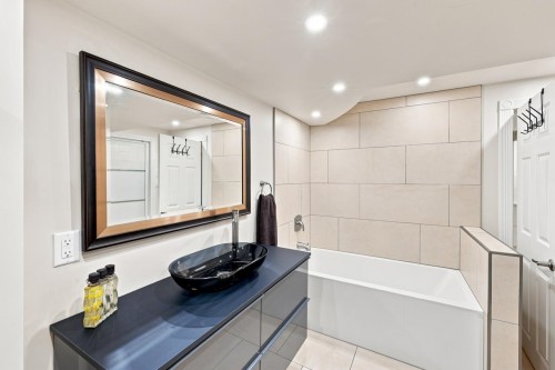 9211 Chapmond Crescent, Richmond, BC 