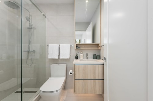 885 33Rd Avenue W, Vancouver, BC 