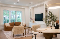 1-127 17th Avenue W Vancouver, BC V5Y 1Z7