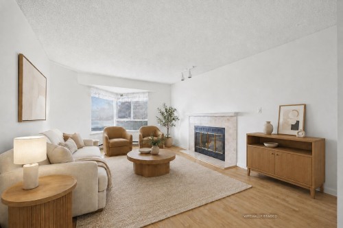 411-1215 Lansdowne Drive  Coquitlam, BC V3E 2P2