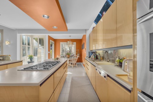 5819 Wallace Street, Vancouver, BC 