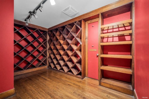 5819 Wallace Street, Vancouver, BC 