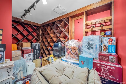 5819 Wallace Street, Vancouver, BC 