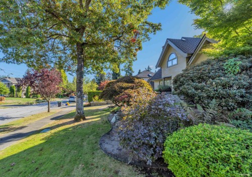 5819 Wallace Street, Vancouver, BC 