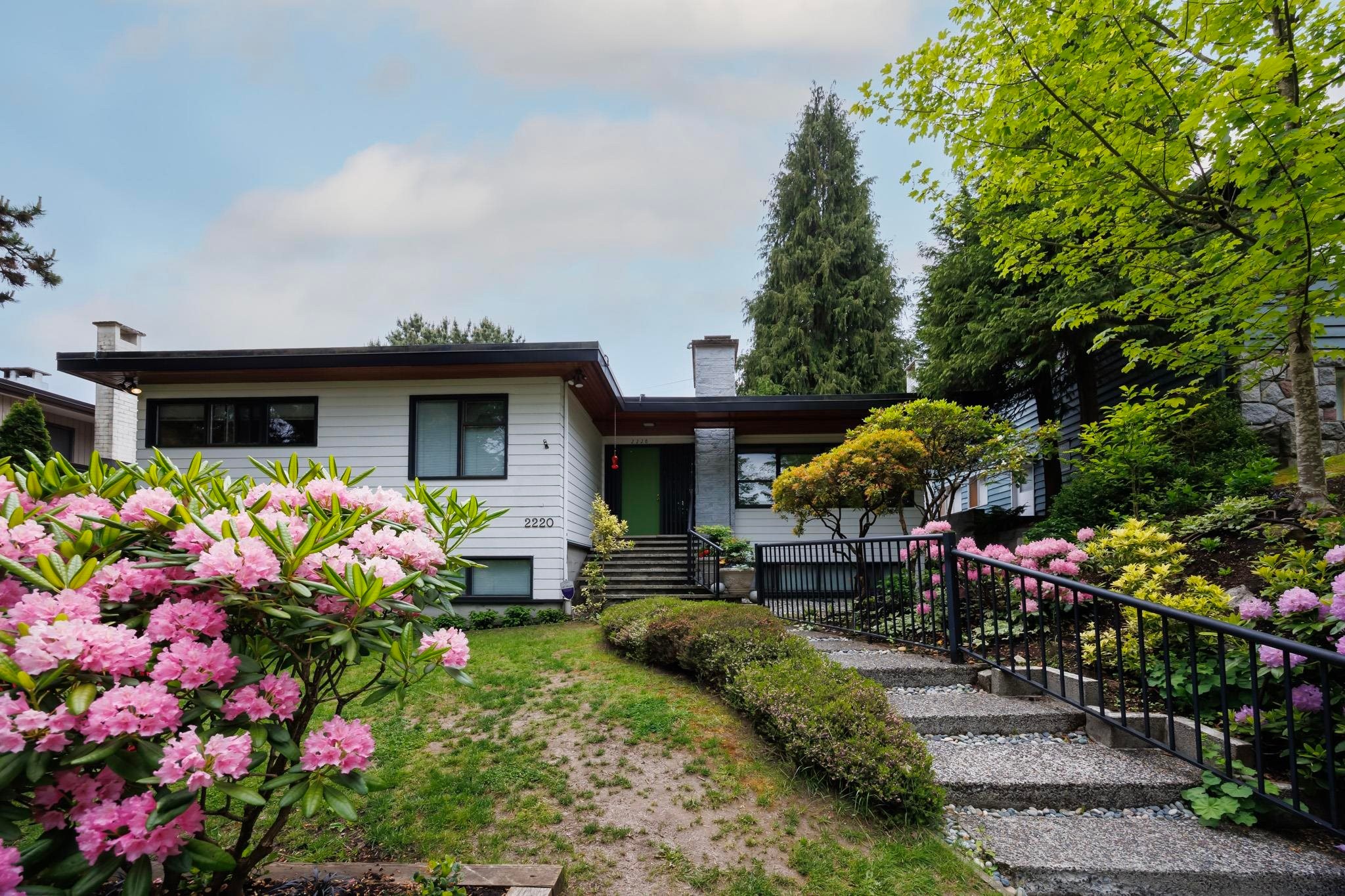 2220 32Nd Avenue W, Vancouver, BC