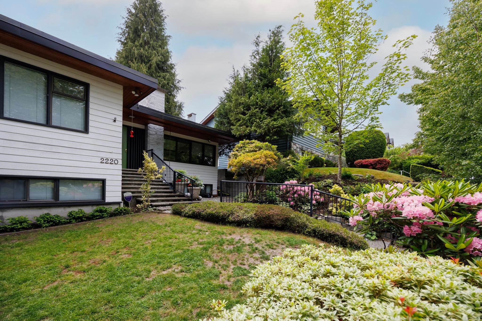 2220 32Nd Avenue W, Vancouver, BC