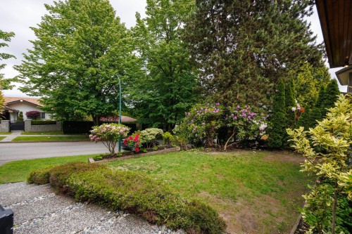 2220 32Nd Avenue W, Vancouver, BC 