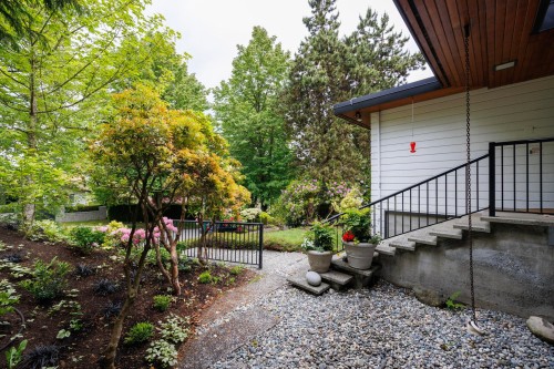 2220 32Nd Avenue W, Vancouver, BC 