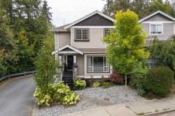 22799 116 Avenue Maple Ridge, BC V2X 3N6