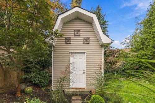 734 Carleton Drive, Port Moody, BC 