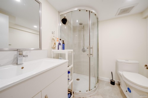 2343 45Th Avenue W, Vancouver, BC 