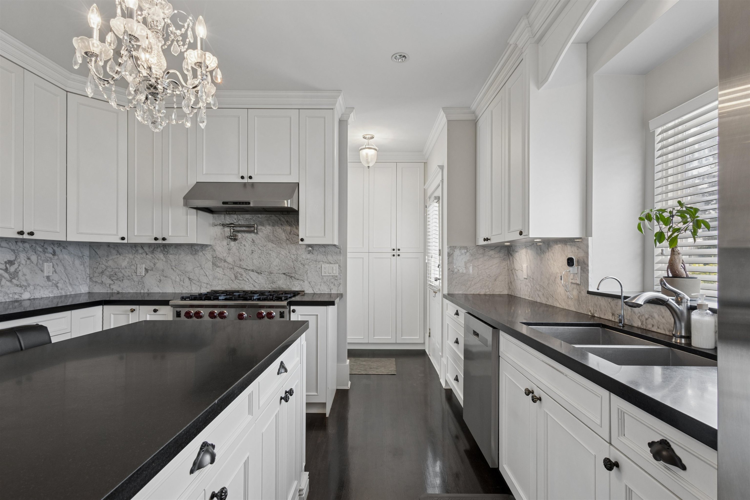 1160 57Th Avenue W, Vancouver, BC