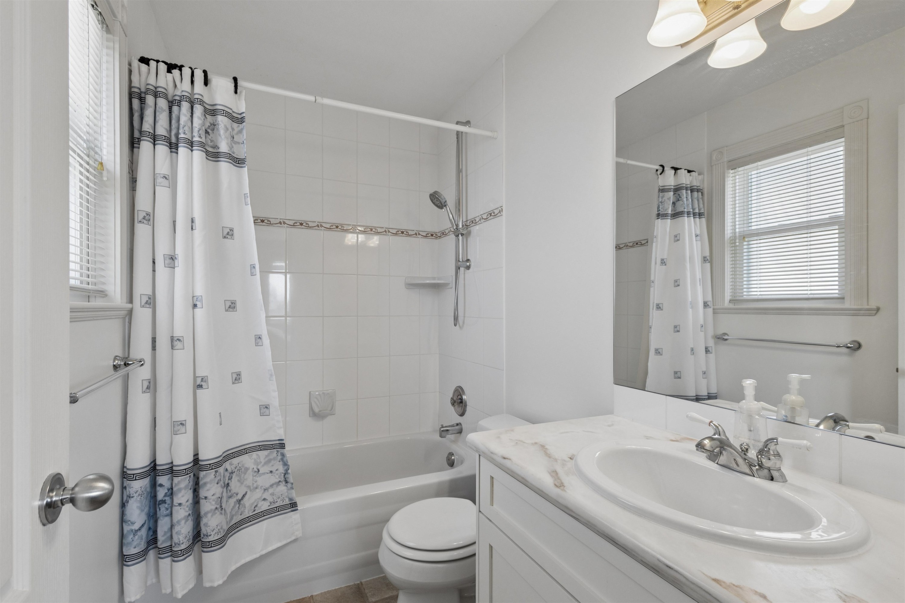 1160 57Th Avenue W, Vancouver, BC