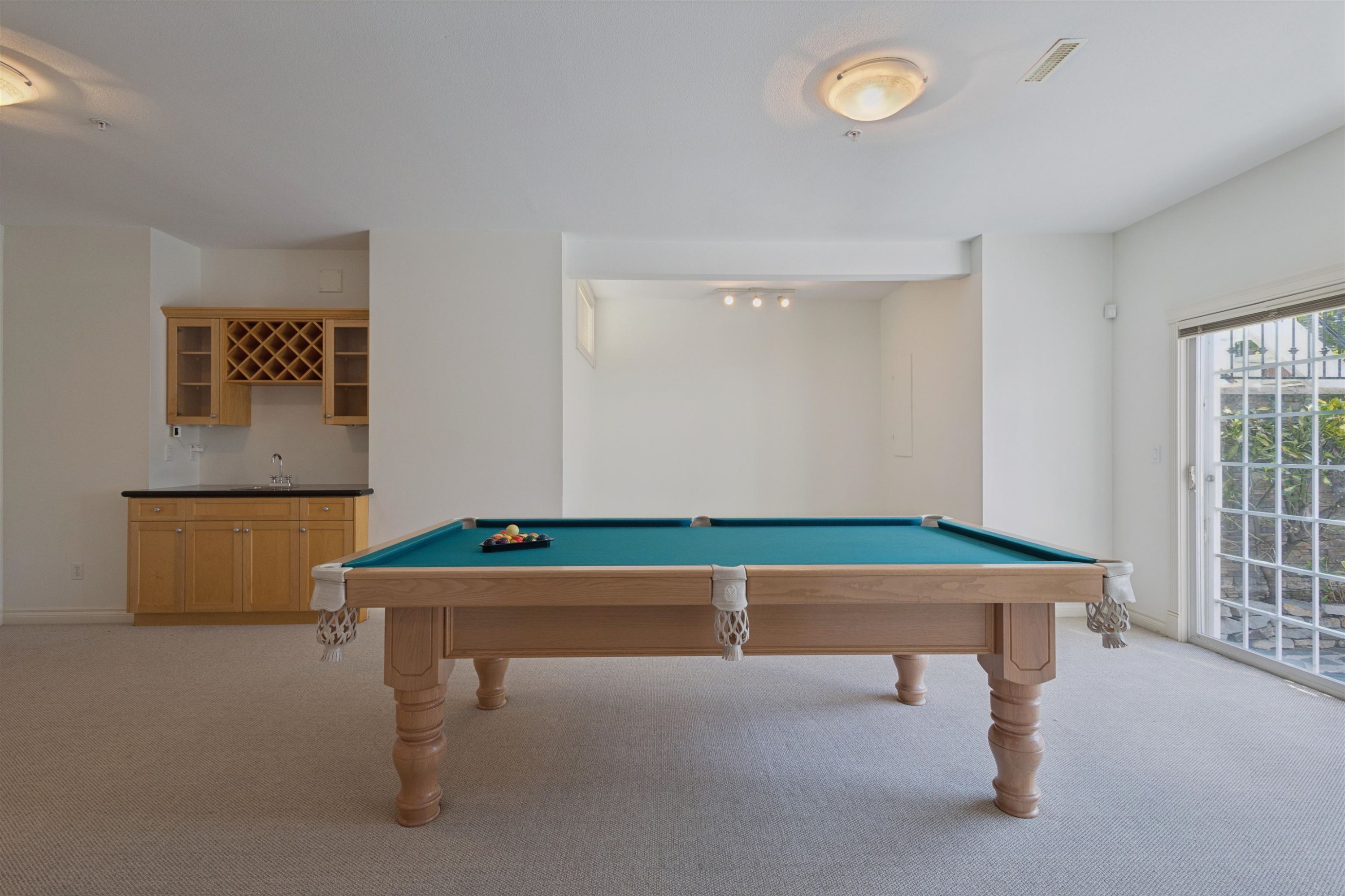 1160 57Th Avenue W, Vancouver, BC