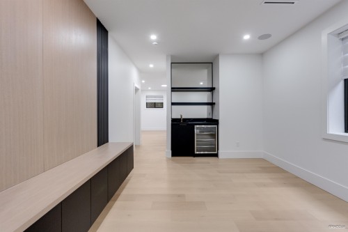 823 Cornell Avenue, Coquitlam, BC 