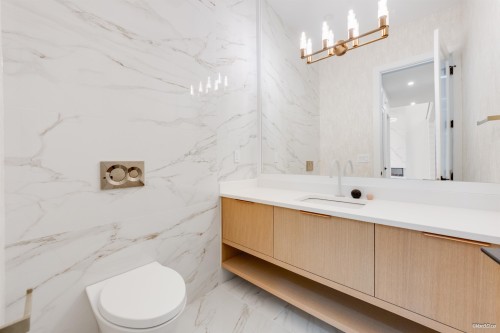 823 Cornell Avenue, Coquitlam, BC 