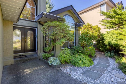 1536 Salal Crescent, Coquitlam, BC 
