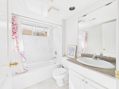 1536 Salal Crescent, Coquitlam, BC 
