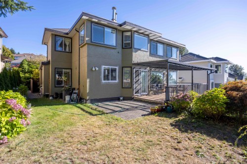 1536 Salal Crescent, Coquitlam, BC 