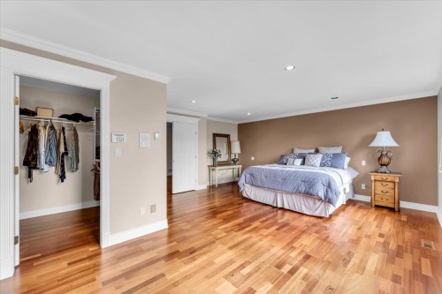 1583 Parkway Boulevard, Coquitlam, BC 