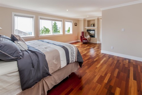 1583 Parkway Boulevard, Coquitlam, BC 