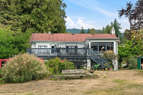 2820 Marine Drive, West Vancouver, BC 