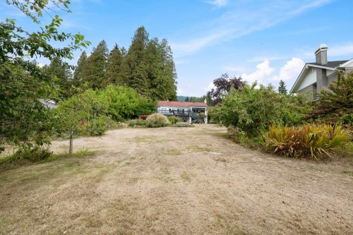 2820 Marine Drive, West Vancouver, BC 