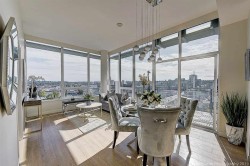1802-111 1st Avenue E Vancouver, BC V6A 0E9