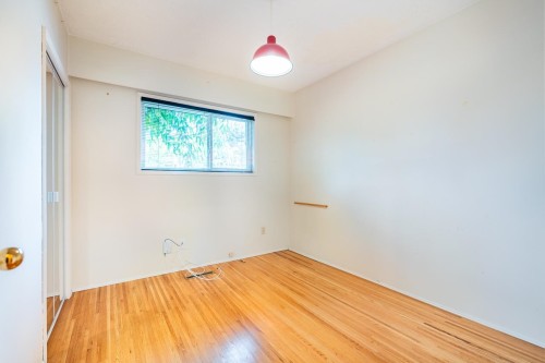 1721 Bowman Avenue, Coquitlam, BC 