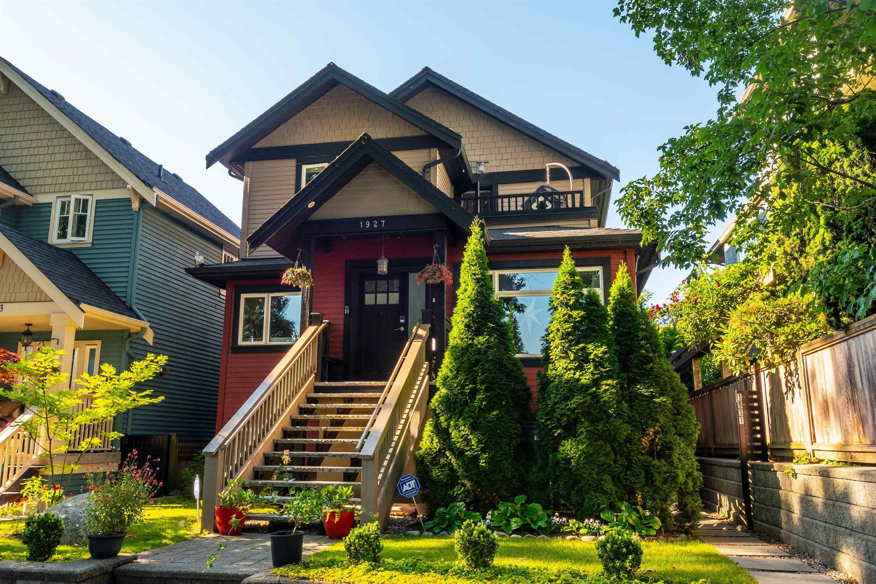 1931 7Th Avenue E, Vancouver, BC