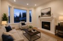 254 18Th Street E, North Vancouver, BC 