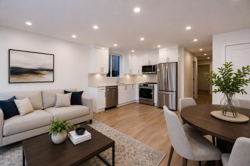254 18Th Street E, North Vancouver, BC 