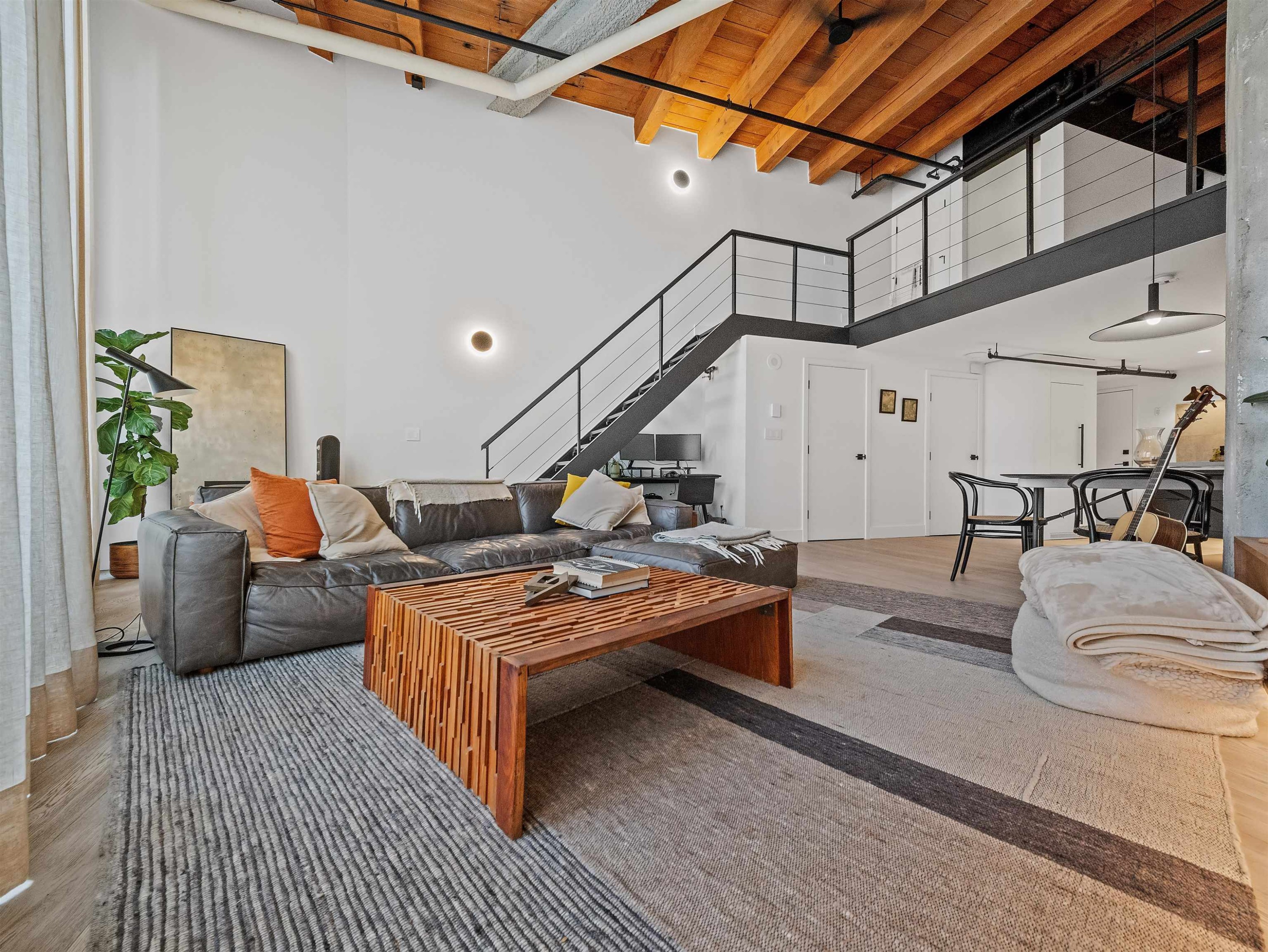 47 Cordova Street E, Vancouver, BC