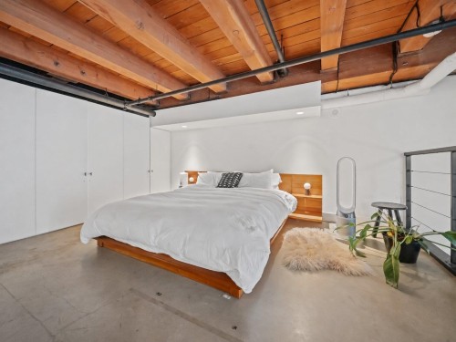 47 Cordova Street E, Vancouver, BC 