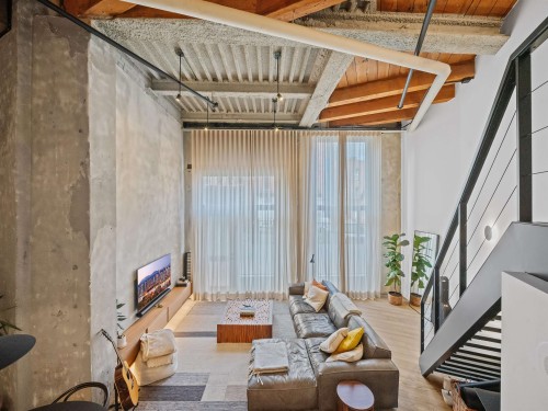 47 Cordova Street E, Vancouver, BC 