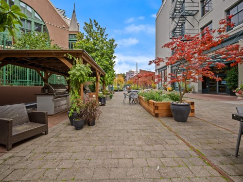 47 Cordova Street E, Vancouver, BC 
