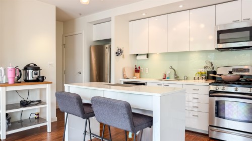 390 11Th Avenue E, Vancouver, BC 