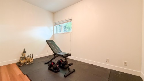 390 11Th Avenue E, Vancouver, BC 