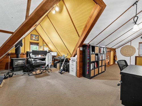2521 Kitchener Street, Vancouver, BC 